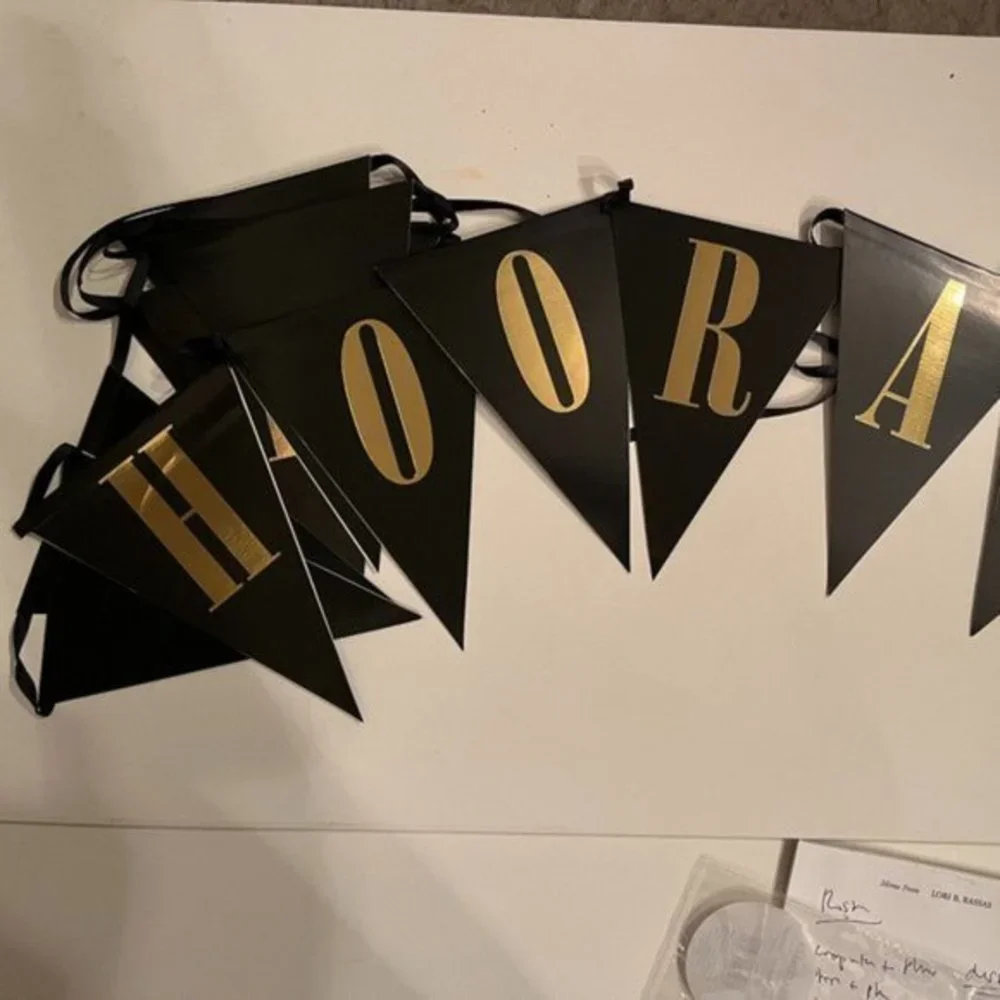 Banners Cynthia Rowley‎ “Hip Hop Hooray” Four! (New)/ Party Decorations!
